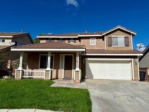 Building Photo - Updated home near Sycamore Canyon available for lease