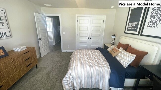 Building Photo - 3237 Madeira Dr
