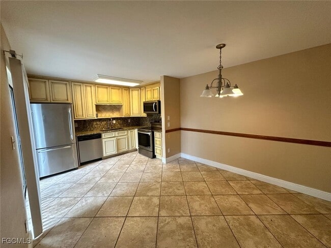 Building Photo - 1709 Park Meadows Dr