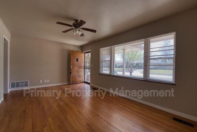 Building Photo - 3809 NW 51st St