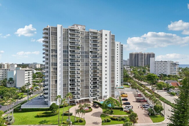 Building Photo - 2701 N Ocean Blvd