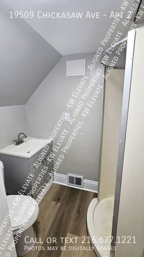 Building Photo - 19509 Chickasaw Ave