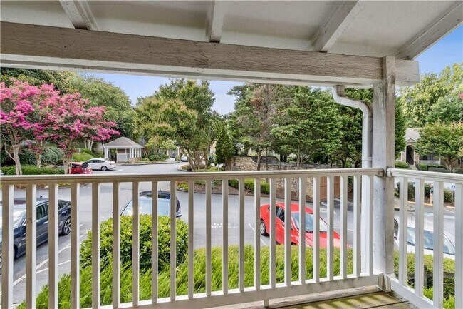 Building Photo - 3155 7 Pines Ct NW