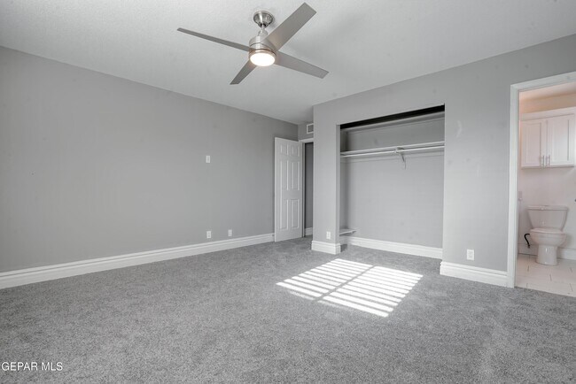 Building Photo - 1513 Fir St