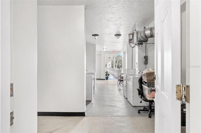 Building Photo - 2452 Brazilia Dr