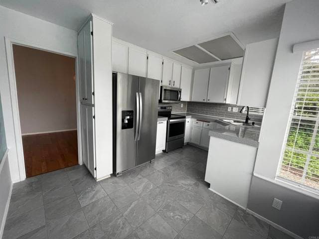 Building Photo - 1622 Camino Rociar