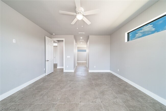 Building Photo - 2458 NW 21st Terrace