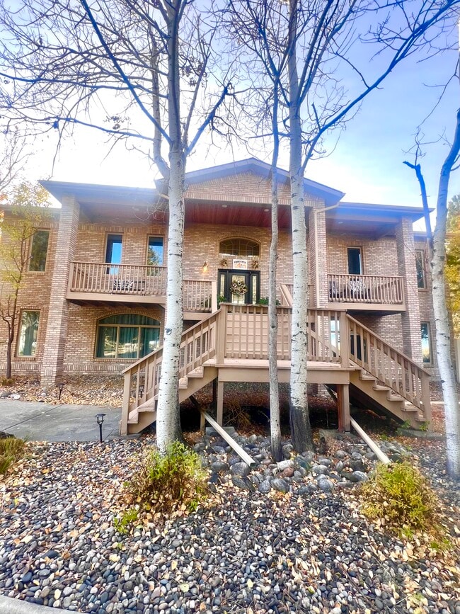 Primary Photo - 3441 Masterson Cir