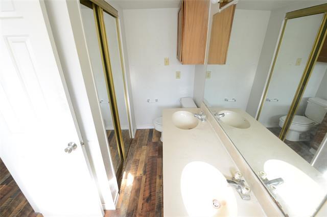 Building Photo - 501 Arbor Creek Dr