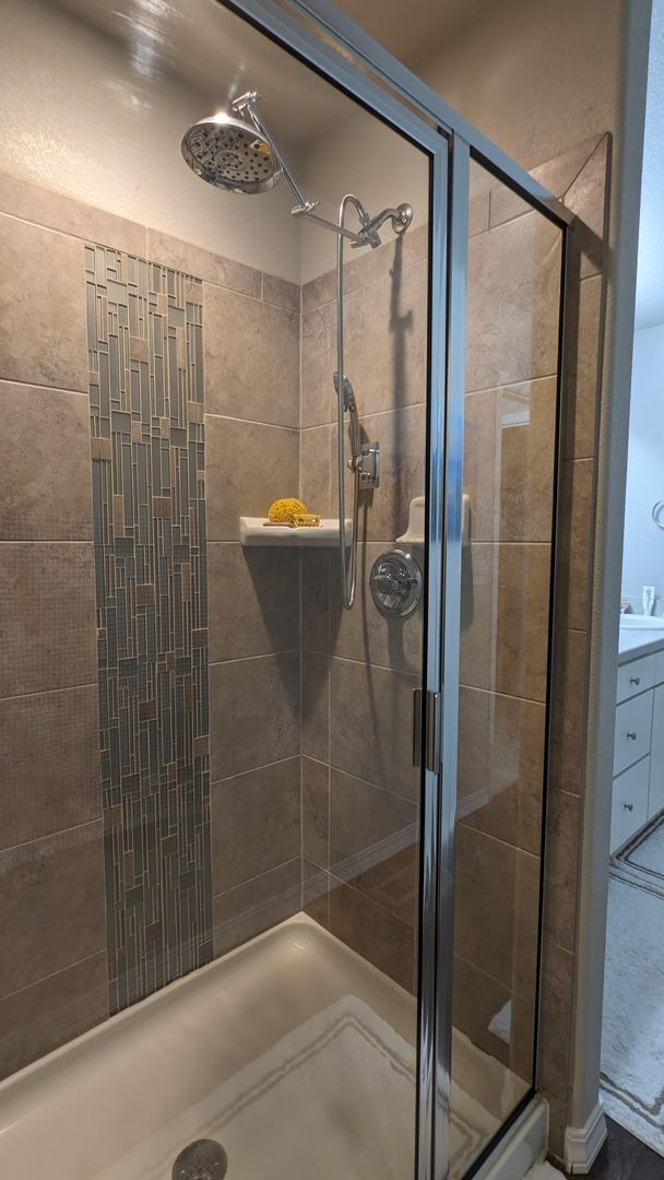 Building Photo - IMMACULATE 4 BED/2.5 BATH CUSTOM BUILT HOME IN SKYLINE RIDGE!