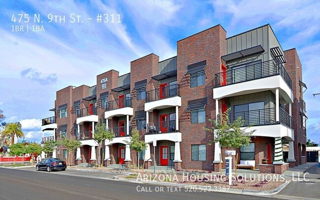 Building Photo - Charming Furnished One Bedroom in Downtown...