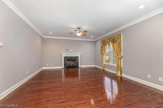 Building Photo - Earn Wealth While Leasing - Like a Homeown...