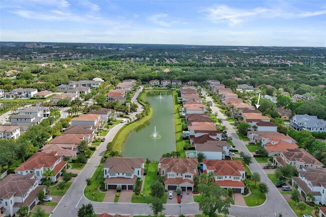 Building Photo - 5742 Brookfield Cir