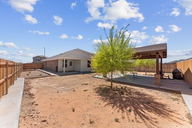 Building Photo - 7625 Purple Vitex Rd