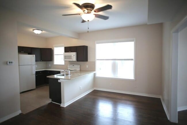 Building Photo - 78 Riberia St