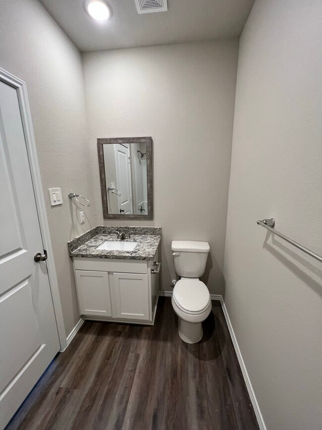 Building Photo - 11606 Vistawood St