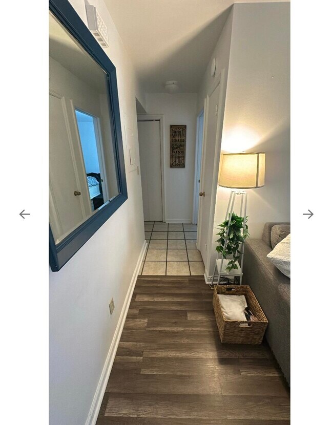 Building Photo - 2555 Chateau Ln