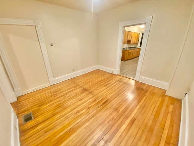 Building Photo - 180 Federal St