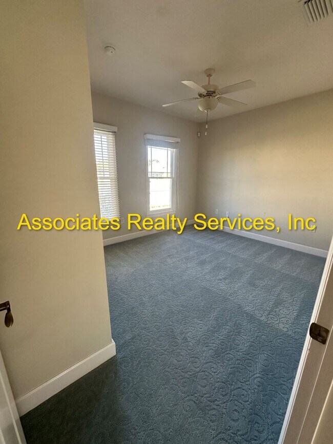 Building Photo - Live in Haile Market Square!  Now Available – 2nd Floor 3BR/2BA unit