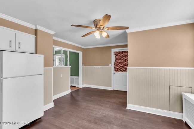 Building Photo - 615 White Horse Pike