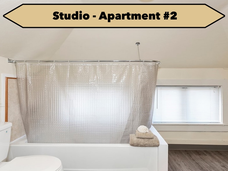 Building Photo - 903 Highland Ave