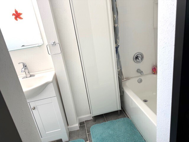 Building Photo - 47873 Sun Corral Trail