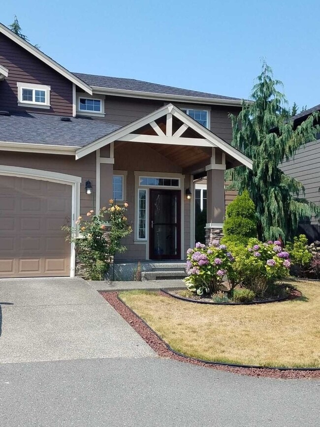 Primary Photo - Coming for late month, move in in October!...