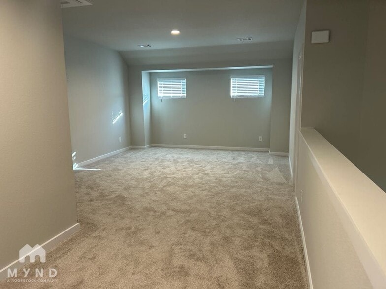Building Photo - 14714 Surfbird Ln