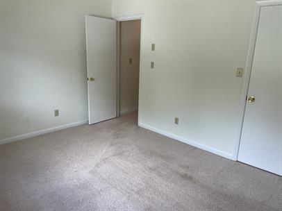 Building Photo - 123 Harvest Dr