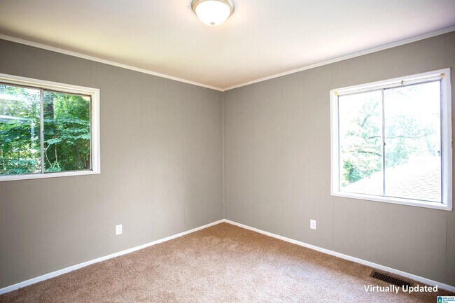 Building Photo - 1317 Hartford Dr