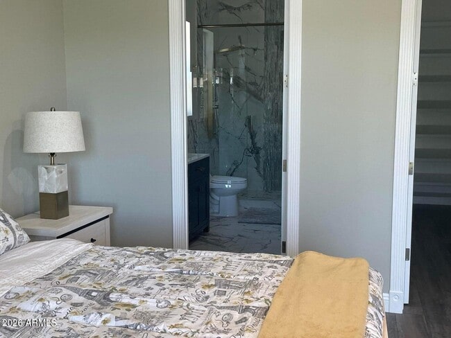 Building Photo - 6824 N 14th St