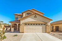 Building Photo - "Spacious 4-Bed, 3-Bath Oasis in Buckeye w...