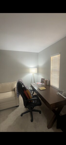 Building Photo - 108 Alameda Ct