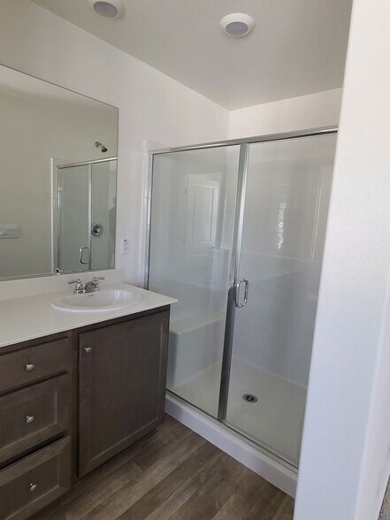 Building Photo - 30540 Altima Ct