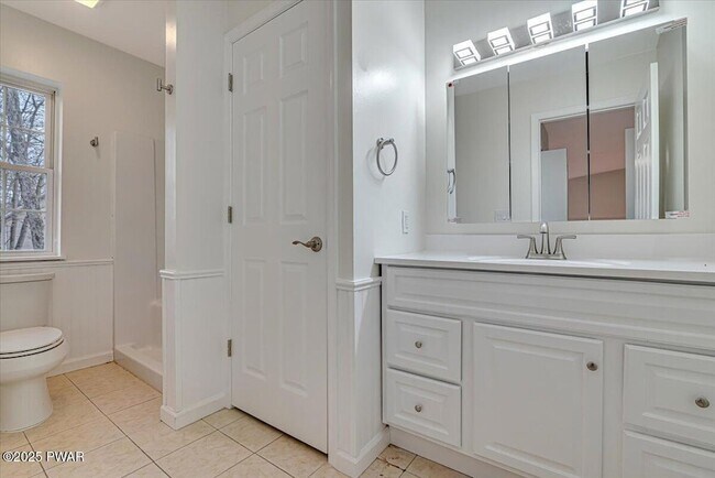 Building Photo - 502 Carrock Way
