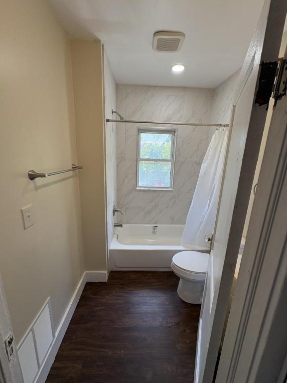 Building Photo - 11226 Ashbury Ave