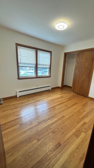 Building Photo - 7177 W Addison St