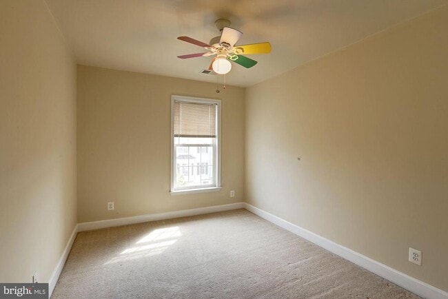 Building Photo - 14580 Crossfield Way