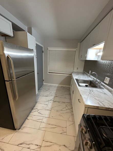 Building Photo - 11668 San Jose