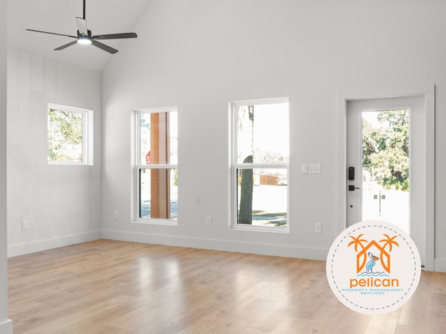 Building Photo - Spacious Studio Home with Modern Design