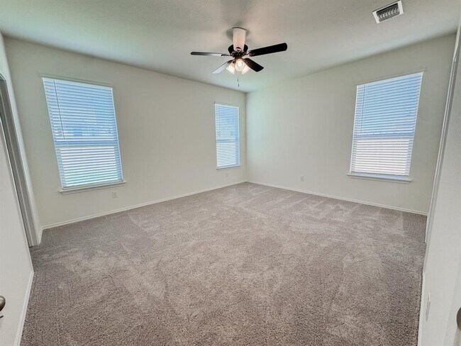 Building Photo - 4024 Pinto Ln