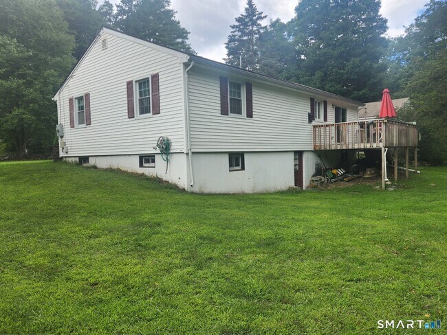 Building Photo - 3 Standish Dr