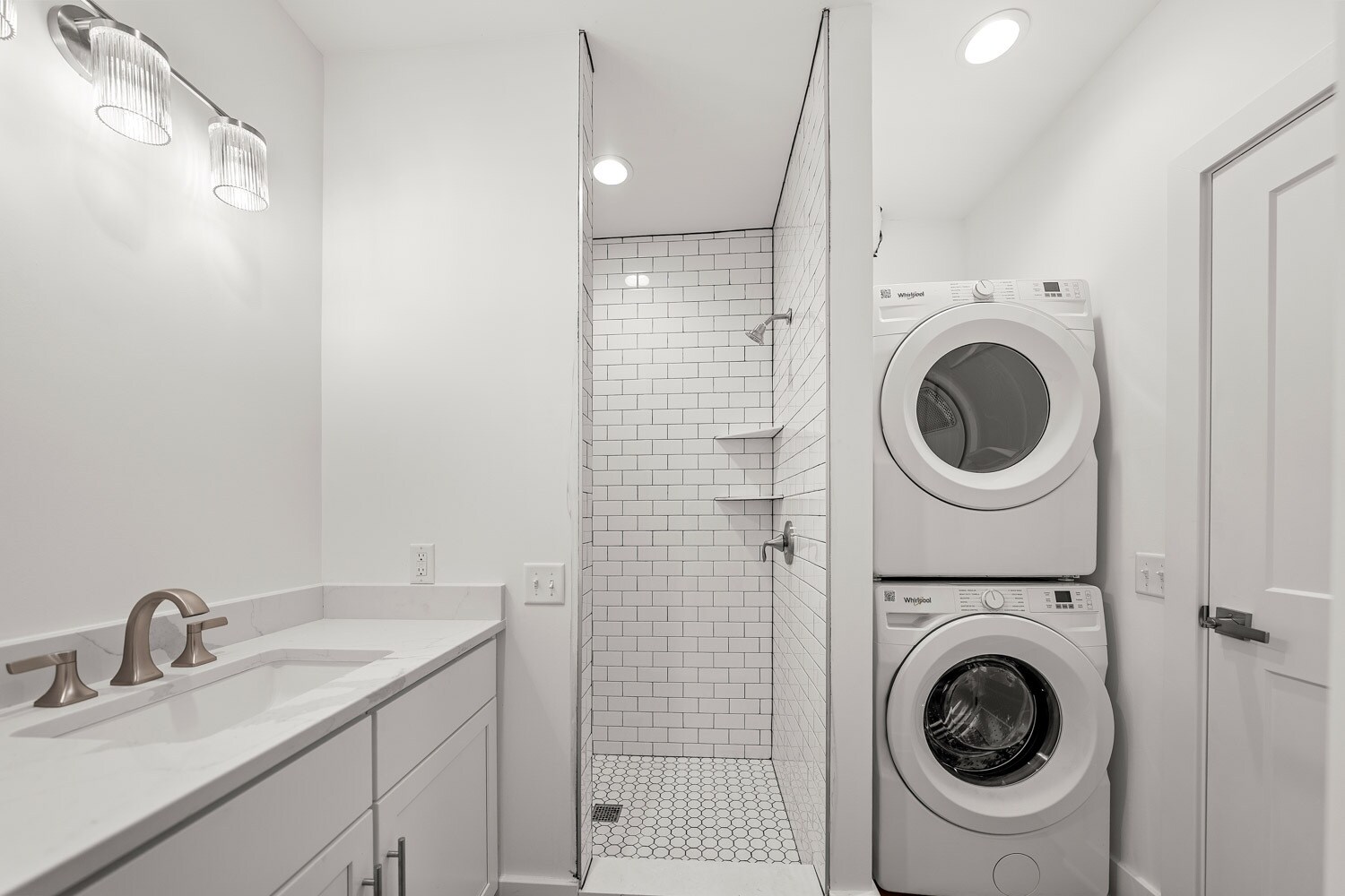 Building Photo - 4245 Troost Ave