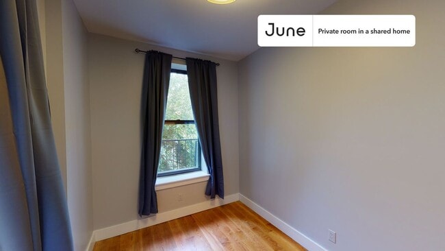 Building Photo - Room in Shared 3 bed/1 bath home in Bedford-Stuyvesant