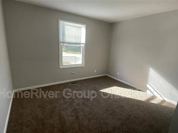 Building Photo - 2228 Elmo Ave