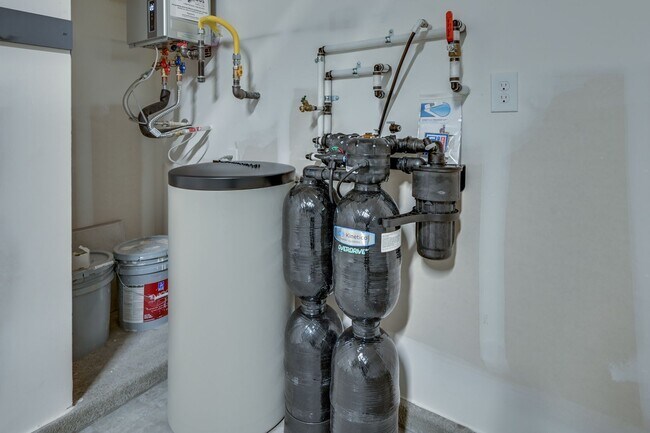 Building Photo - New House!!! Inspirada!!! Across from future Community Pool/Park!!! Tankless water heater!!