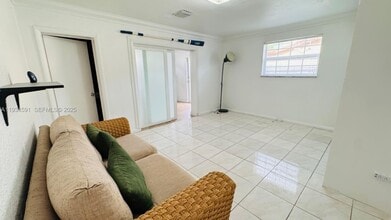 Building Photo - 10825 SW 56th St