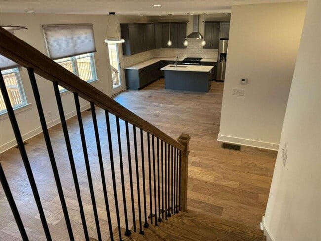 Building Photo - 2442 Mills Bend