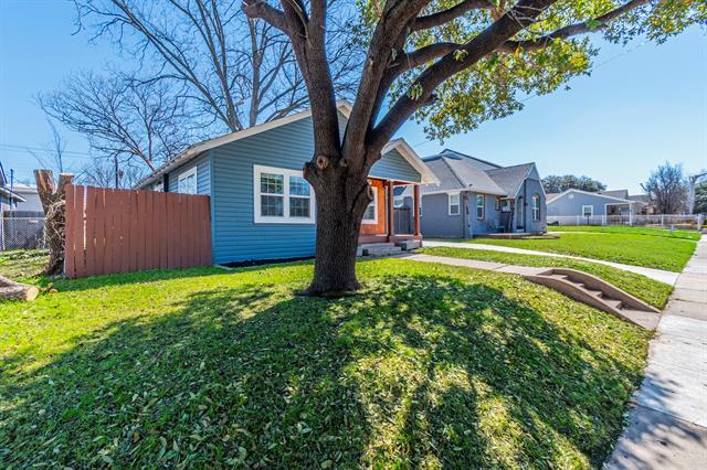Building Photo - 922 S Waverly Dr
