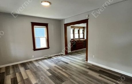 Building Photo - 4011 Fairview Dr